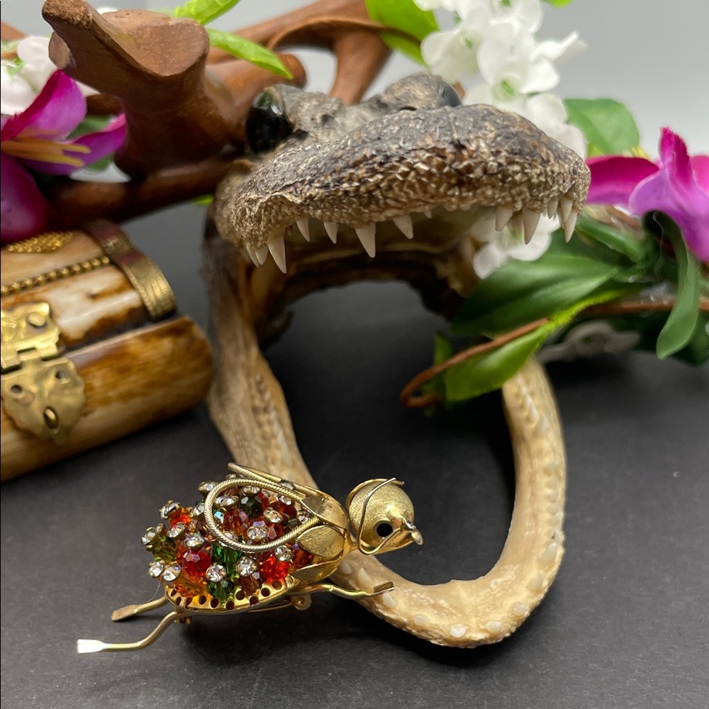 Crystal Bug brooch vintage